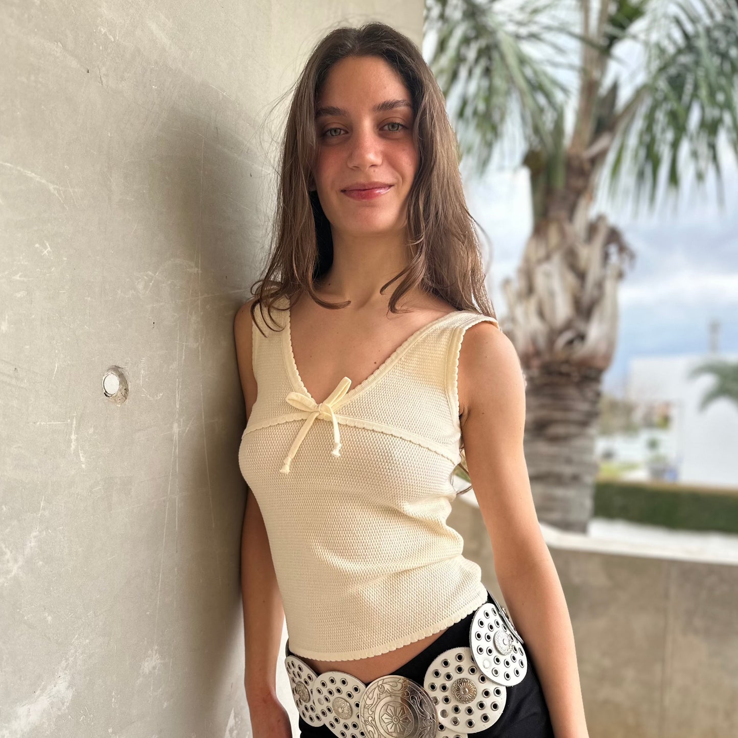 Cute Top With Bow and Contrast in White